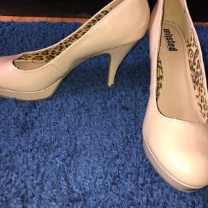 Nude heels